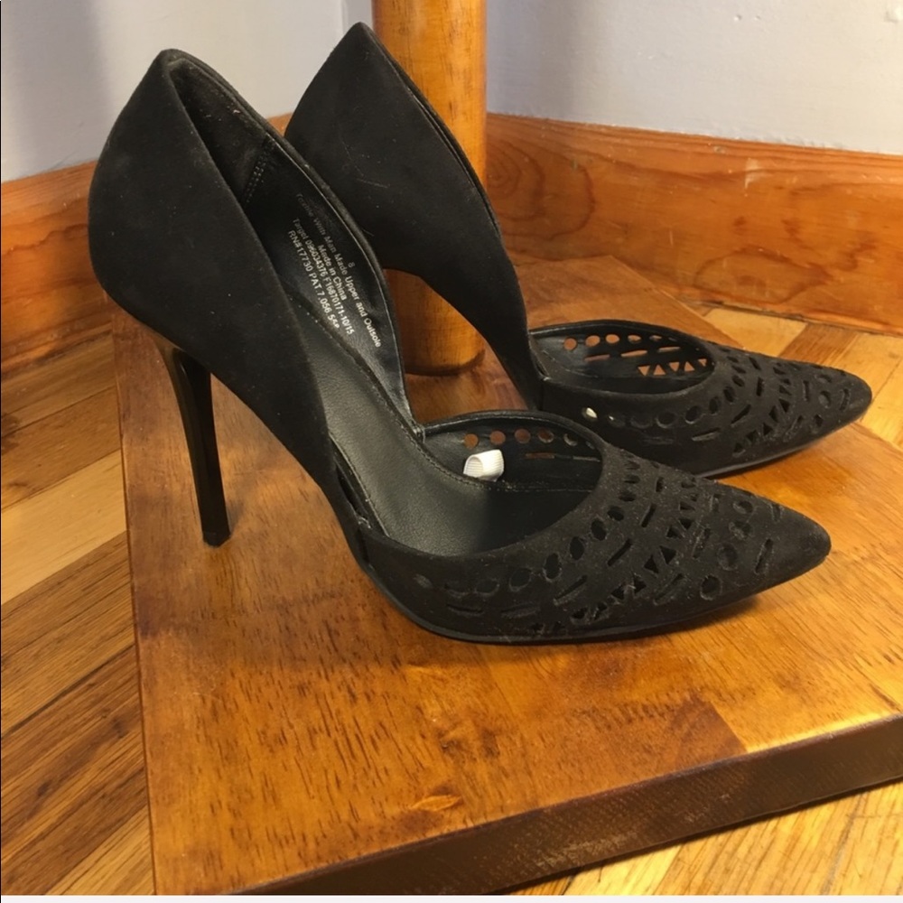 BLACK FAUX SUEDE POINTED HEELS